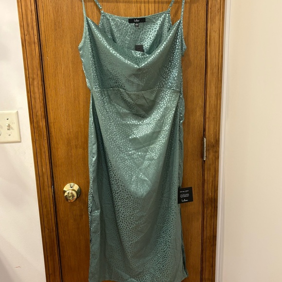 NWT Lulu's sage green jacquard midi dress with cowl neck, large - Picture 3 of 8